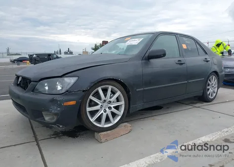 2005 Lexus Is 300 Base W/5-Speed Manual z USA, uszkodzony, nr VIN JTHBD192550094289